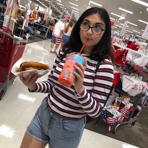 Meet your Posher, Erin